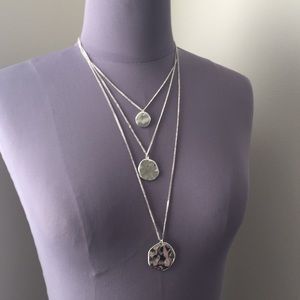 Chloe + Isabel 3 Row Pendant Convertible Necklace